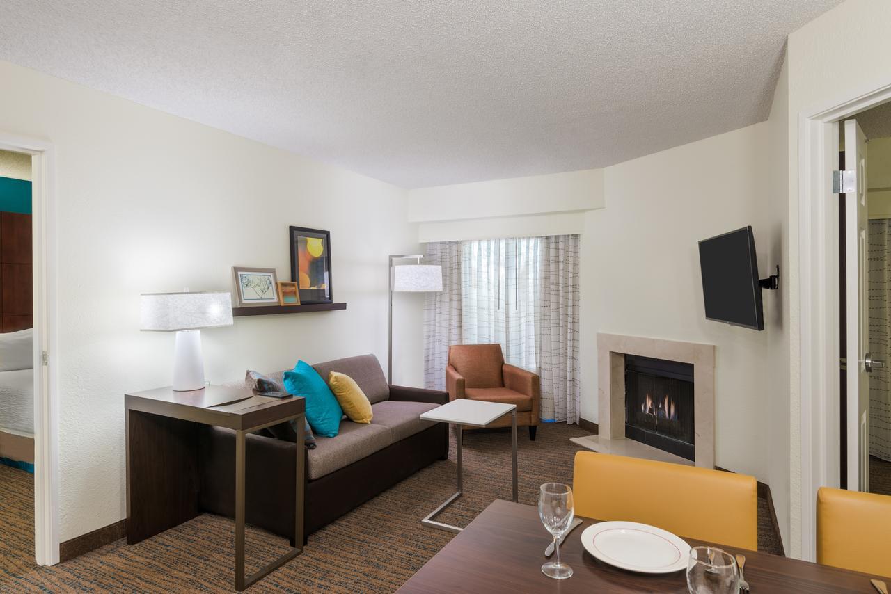 Residence Inn By Marriott Fort Myers Exteriör bild
