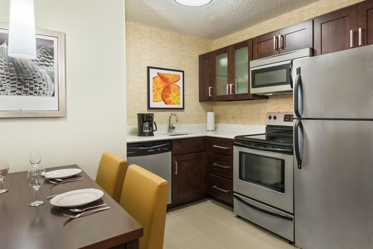 Residence Inn By Marriott Fort Myers Exteriör bild